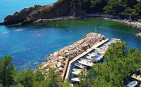 Calanque de Figuières, plage à 100 m, paddle, canoë, parking, WIFI,